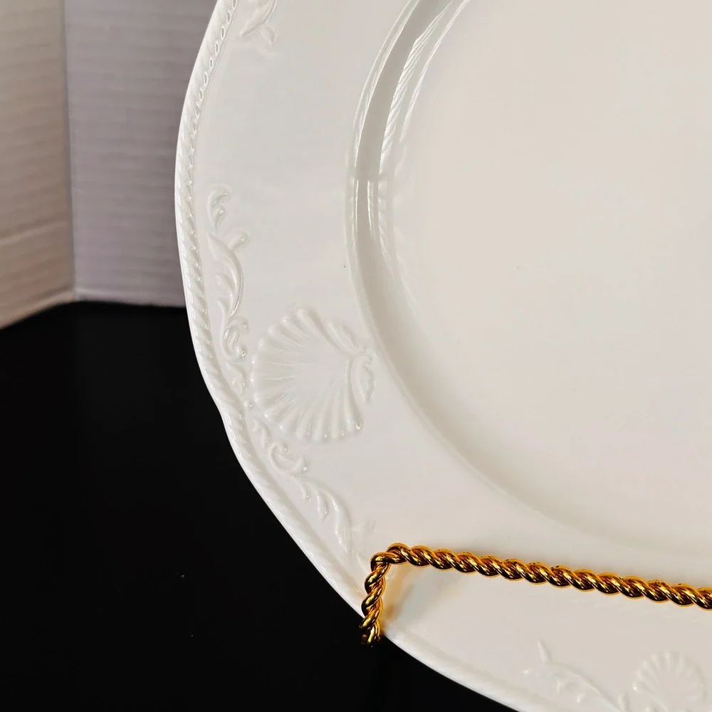 Set of 2 NEW Mikasa Hampton Bays Salad Plates Bone China 8.5